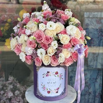 La Fleur Eclose - Florists Near Me - Encino, California La Fleur Eclose - Florists Near Me - Encino, California