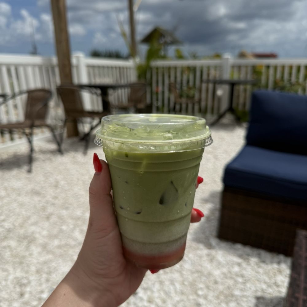 strawberry matcha strawberry matcha
