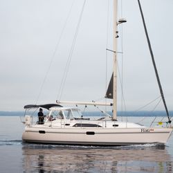 Windworks Sailing & Powerboating - Have fun in sun out of water with one of Windworks Sailing and Powerboating Clubs' vessels!