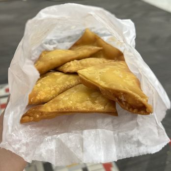 Verona Chinese Kitchen - Crab rangoon - Chinese Near Me - Verona, New Jersey Verona Chinese Kitchen - Crab rangoon - Chinese Near Me - Verona, New Jersey