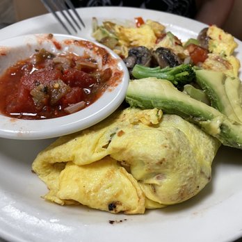 Eggs N Things - Veggie Omelet - Breakfast & Brunch Near Me - Valencia, California