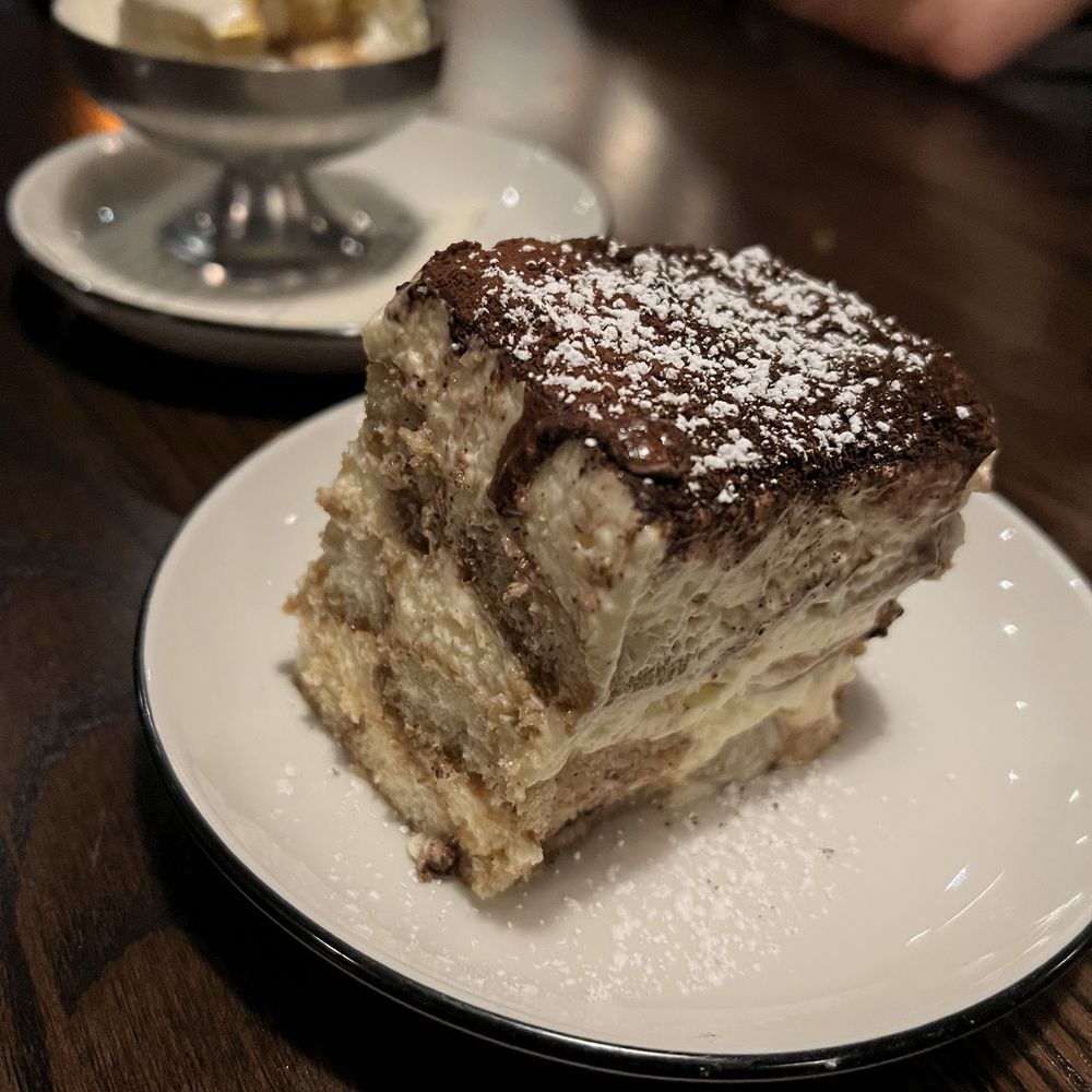 Mano A Mano - Tiramisu - Italian Near Me - Chicago, Illinois Mano A Mano - Tiramisu - Italian Near Me - Chicago, Illinois