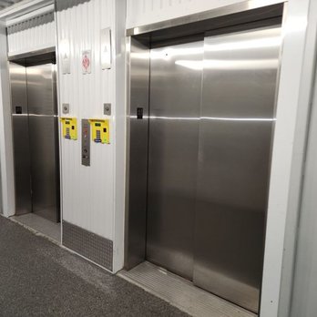 Extra Space Storage - Exterior Units - Self Storage Near Me - Pearland, Texas