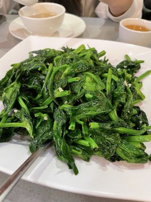 Wok & Roast Chinese BBQ Restaurant by null