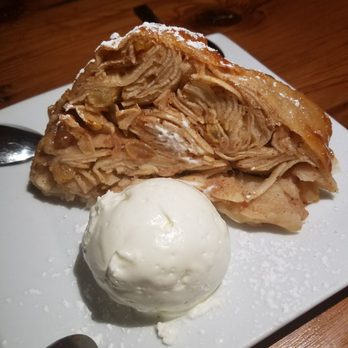 Werkstatt - Apple strudel - Austrian Near Me - Brooklyn, New York Werkstatt - Apple strudel - Austrian Near Me - Brooklyn, New York