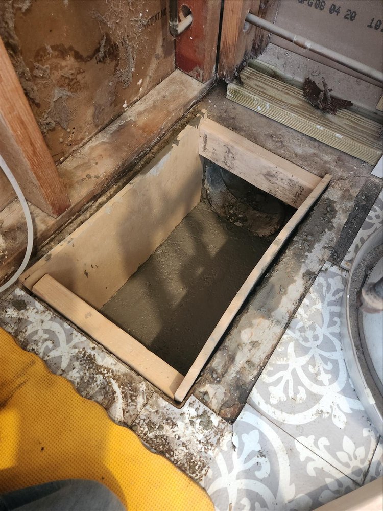 Slide of Paco's Heating & Cooling