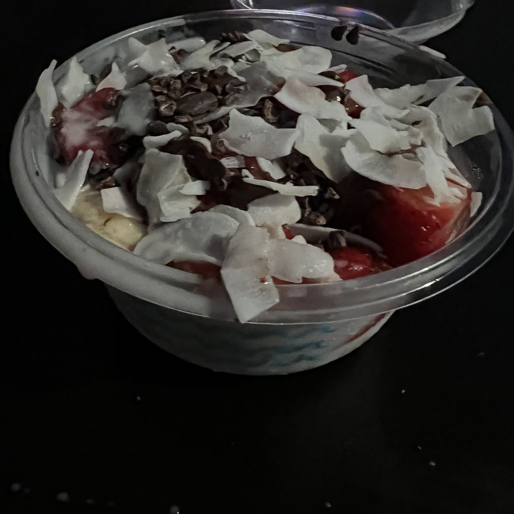 Nutelloco- Coconut Bowl* Nutelloco- Coconut Bowl*