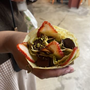 Tswirl Crepe - matcha and pistachio crepe - Creperies Near Me - Arlington, Virginia