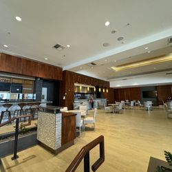 Equinox - Non existent restaurant space