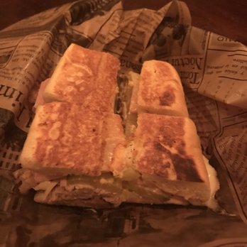 Cuban Pete's - Cuban Near Me - Montclair, New Jersey