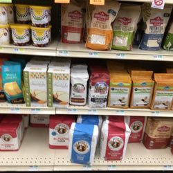 David's Natural Market - Variety of flours.... well picked David's!