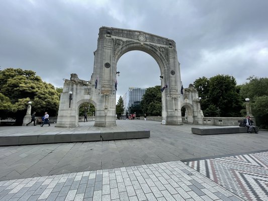 Bridge of Remembrance by null