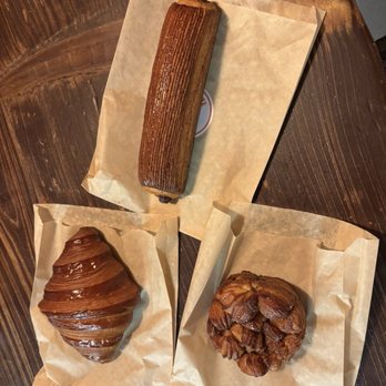 Parachute Bakery - Croissant, morning bun and pain au cholocat - Cafes Near Me - San Francisco, California Parachute Bakery - Croissant, morning bun and pain au cholocat - Cafes Near Me - San Francisco, California