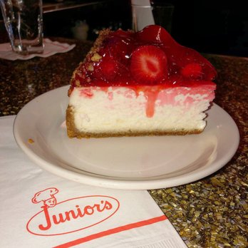 Junior S Restaurant Bakery 45th St Temp Closed 6186 Photos 4621 Reviews Bakeries 1515 Broadway Theater District New York Ny Restaurant Reviews Phone Number Menu Yelp
