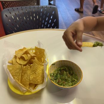 Taco Zocalo - Guacamole and chips - Mexican Near Me - Chantilly, Virginia Taco Zocalo - Guacamole and chips - Mexican Near Me - Chantilly, Virginia