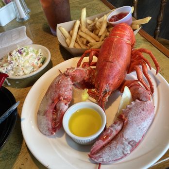 Arundel Wharf Restaurant - Perfectly steamed lobster with great cole slaw and hand-cut fries - Seafood Near Me - Kennebunkport, Maine