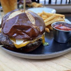 ProAbition Night Club - The Prohibition Burger