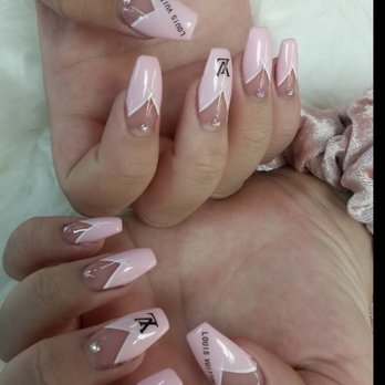 Tami Nails and Eyelashes - Nail Salons Near Me - Saint Louis, Missouri