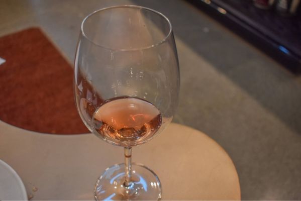 WeRise Wines by null