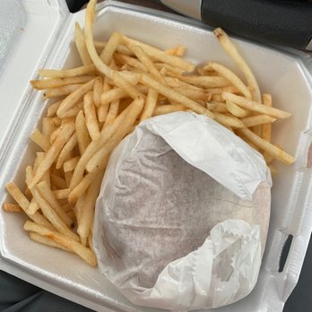 Fat Mo's - Plentiful (but bland) fries - Burgers Near Me - Nashville, Tennessee