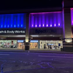 Spectrum - It's next to Bath & Body