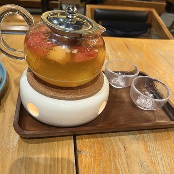 Petit Potato - House mixed fruit tea - Taiwanese Near Me - Toronto, Ontario