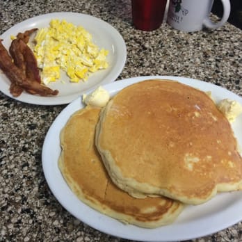 Whistle Stop Cafe - Breakfast & Brunch Near Me - Boone, Iowa
