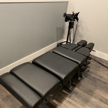 Seattle Belta Chiropractic - Omni chiopractic table - Chiropractors Near Me - Lynnwood, Washington Seattle Belta Chiropractic - Omni chiopractic table - Chiropractors Near Me - Lynnwood, Washington
