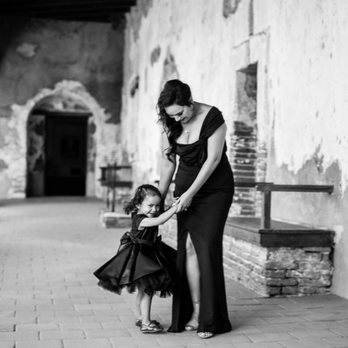 Victoria Chrystal Photography - Session Photography Near Me