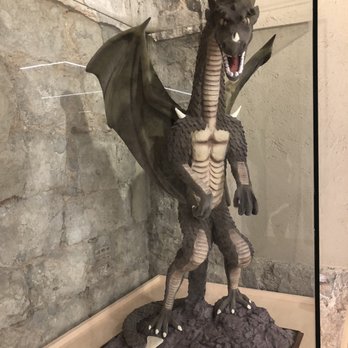 Museu de la Xocolata - Chocolate sculpture of a gnarly dragon - Museums Near Me - Barcelona, B Museu de la Xocolata - Chocolate sculpture of a gnarly dragon - Museums Near Me - Barcelona, B