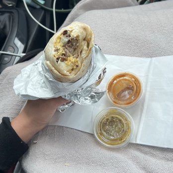 La Cocina Restaurant - Breakfast burrito with asada - Mexican Near Me - Roseburg, Oregon La Cocina Restaurant - Breakfast burrito with asada - Mexican Near Me - Roseburg, Oregon