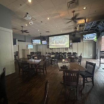 McCray's Tavern - Interior seating - American Near Me - Smyrna, Georgia McCray's Tavern - Interior seating - American Near Me - Smyrna, Georgia