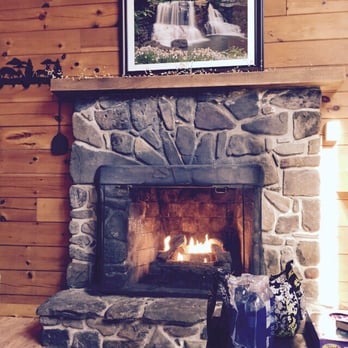Harman's Log Cabins - Hotels Near Me - Cabins, West Virginia