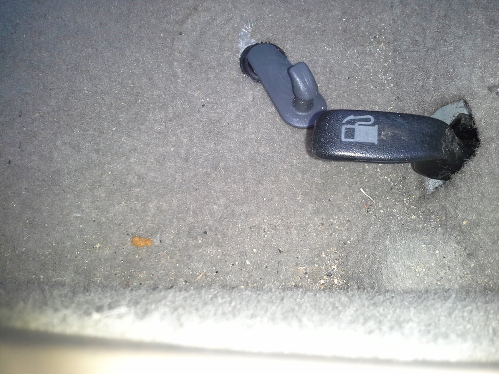 AZTEC AUTO DETAILING Car Wash 200 N Sepulveda Blvd, El Segundo, CA