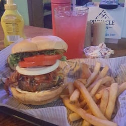 Gator Cove Bar & Restaurant