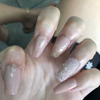 Cali Nails & Spa - Nail Salons Near Me - Berkeley, California
