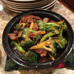 Large Beef With Broccoli Large Beef With Broccoli