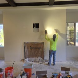 Walter Drywall Taper - Sanding the skincoat