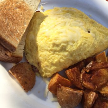 Alice's Restaurant - Alice's omelette I added ham to my order. - Diners Near Me - Woodside, California Alice's Restaurant - Alice's omelette I added ham to my order. - Diners Near Me - Woodside, California
