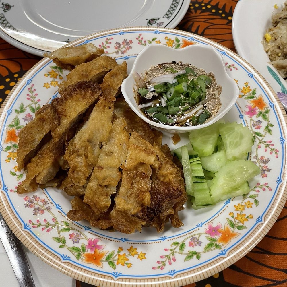 Ghin Khao Eat Rice - Grandma's Pork Belly - Thai Near Me - Chicago, Illinois Ghin Khao Eat Rice - Grandma's Pork Belly - Thai Near Me - Chicago, Illinois