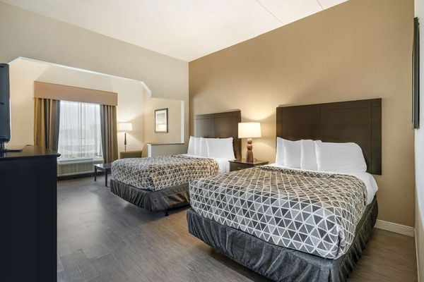 Best Western Suites by null