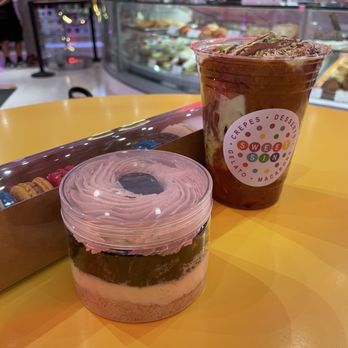 Sweet Sin Bakery & Cafe - Dubai chocolate strawberries - Desserts Near Me - Las Vegas, Nevada Sweet Sin Bakery & Cafe - Dubai chocolate strawberries - Desserts Near Me - Las Vegas, Nevada