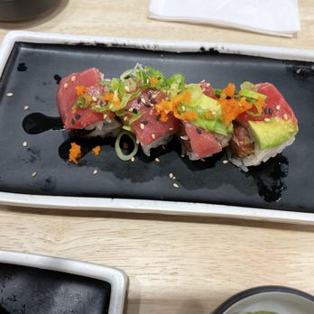 Sushi REV - rainbow roll - Sushi Bars Near Me - Irvine, California Sushi REV - rainbow roll - Sushi Bars Near Me - Irvine, California