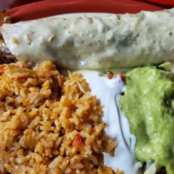 Los Guerreros - Shrimp Burrito Fajitas - Mexican Near Me - Pinellas Park, Florida Los Guerreros - Shrimp Burrito Fajitas - Mexican Near Me - Pinellas Park, Florida