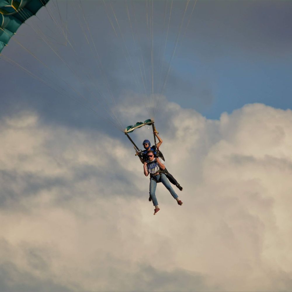 Pacific Northwest Skydiving Center - tandem jump - Skydiving Near Me - Mulino, Oregon