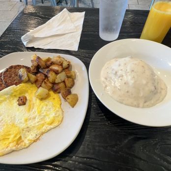 The Hive - Pan fried potatoes, friend eggs, turky sausage and biscuit and gravy - Breakfast & Brunch Near Me - Erlanger, Kentucky