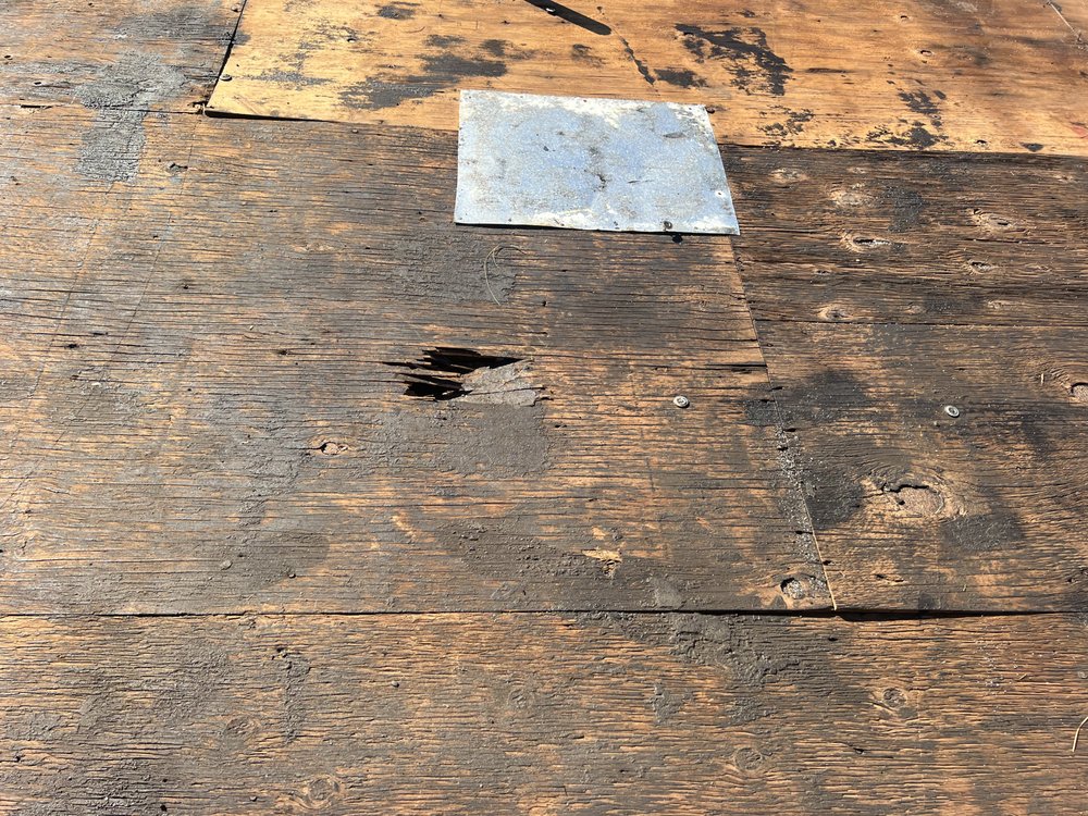 Slide of EZ Solar & Roofing