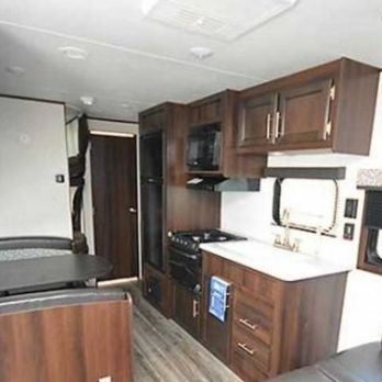 1. Bluestar RV Rental
