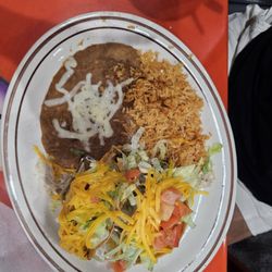 Casa Serrano - Two taco plate