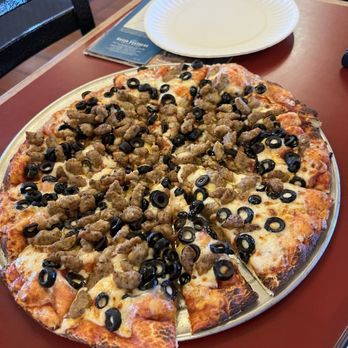 Abby's Legendary Pizza - Make your own pizza - Pizza Near Me - Klamath Falls, Oregon